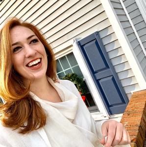 Meet your Posher, Siobhan